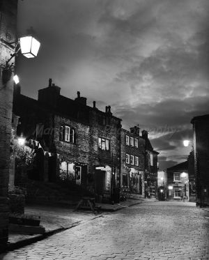 haworth main st black bull sm.jpg